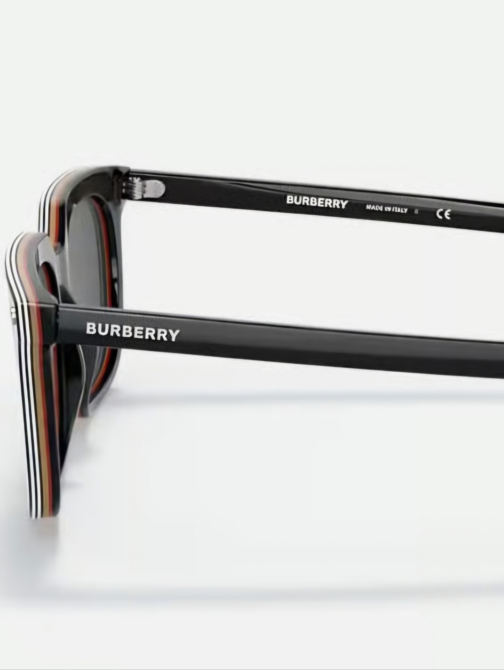 NWT: Burberry Black Sunglasses - Picture 5 of 9